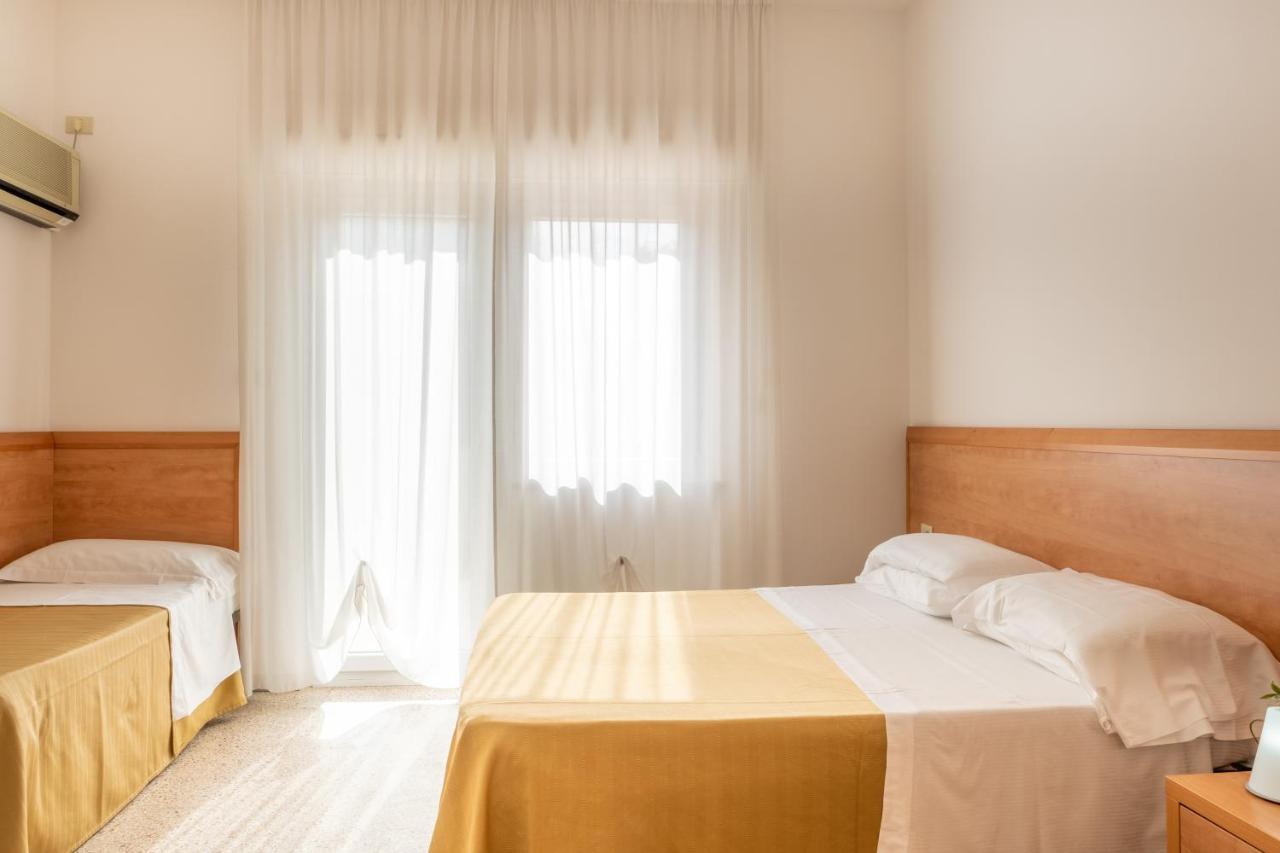 Hotel La Pineta Pineto Ngoại thất bức ảnh